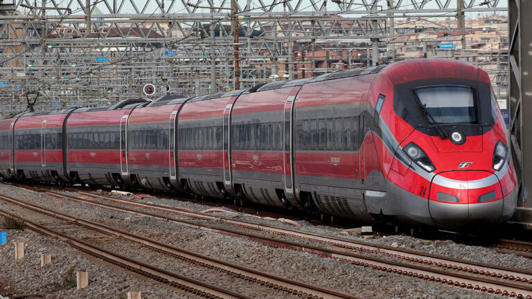Etr1000: l’Eccellenza Italiana dei Treni ad Alta Velocità