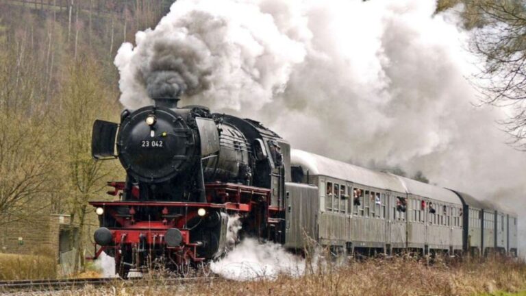 Il turismo lento a bordo dei treni storici